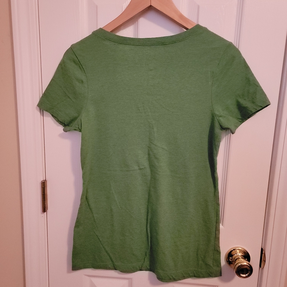 Old Navy Retro Collectibilitees Green Lucky Charms Fitted T Shirt Size M - Picture 2 of 3